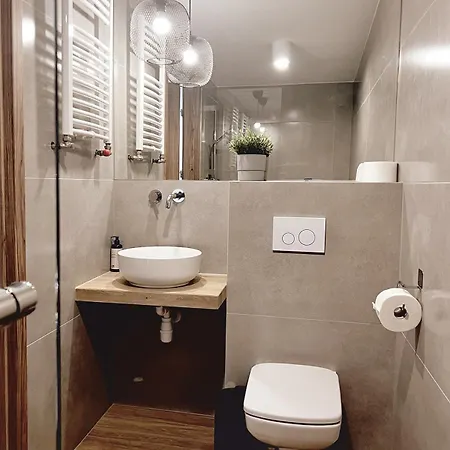 Wygodne H114 * グリヴィツェ