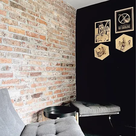 アパート Wygodne H114 *