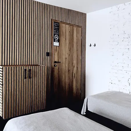 Wygodne H114 * グリヴィツェ