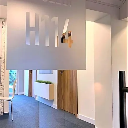 Wygodne H114 Apartment